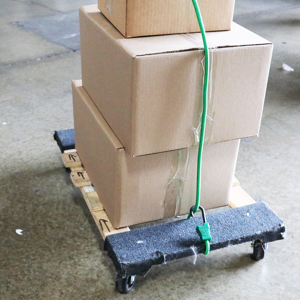 Multi-Colored Carabiner Elastic Cord with 8mm and 18mm Hooks in Various Lengths